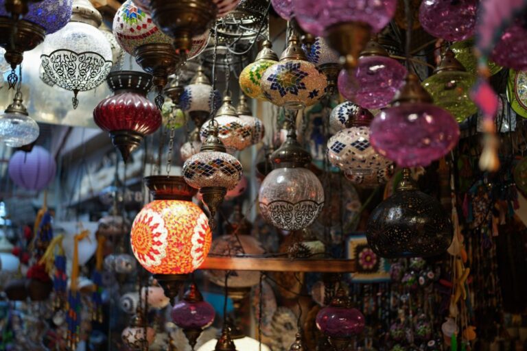 Tehran's Bustling Bazaars: A Sign of Optimism